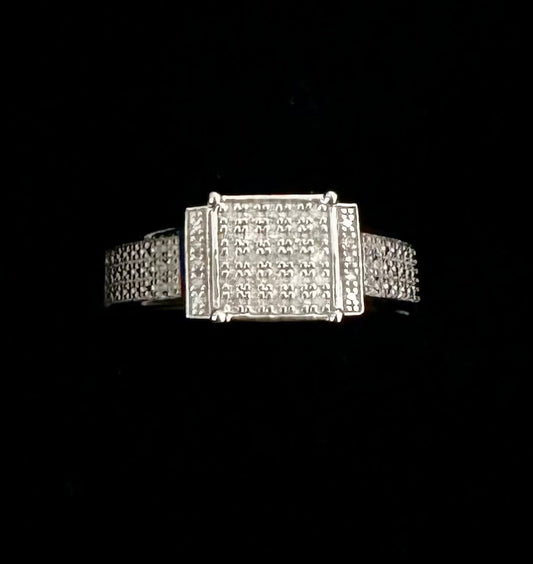 Diamond Women’s Ring