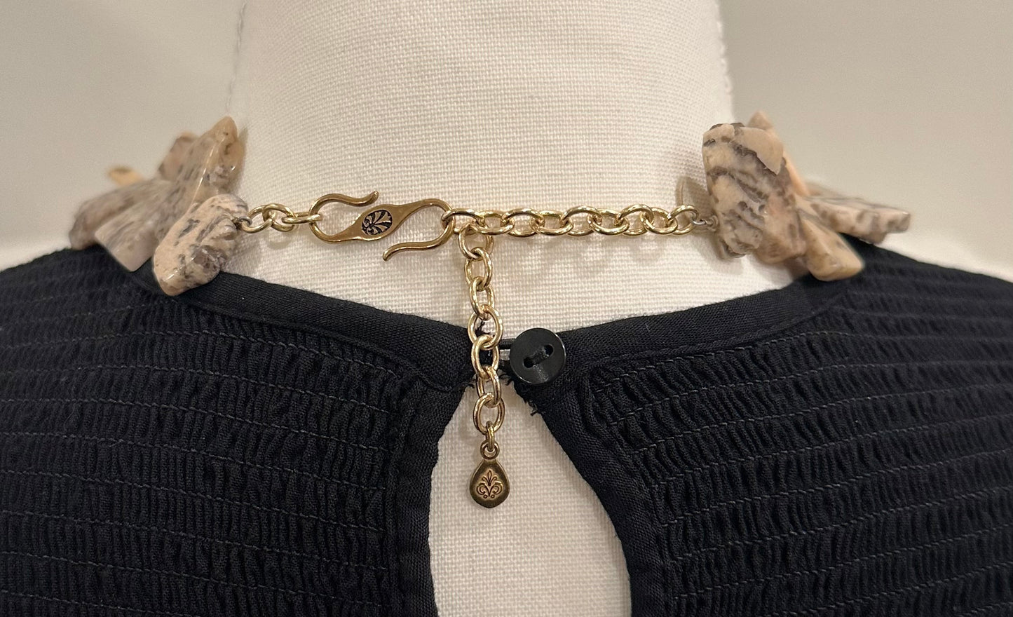 BARSE Choker Necklace