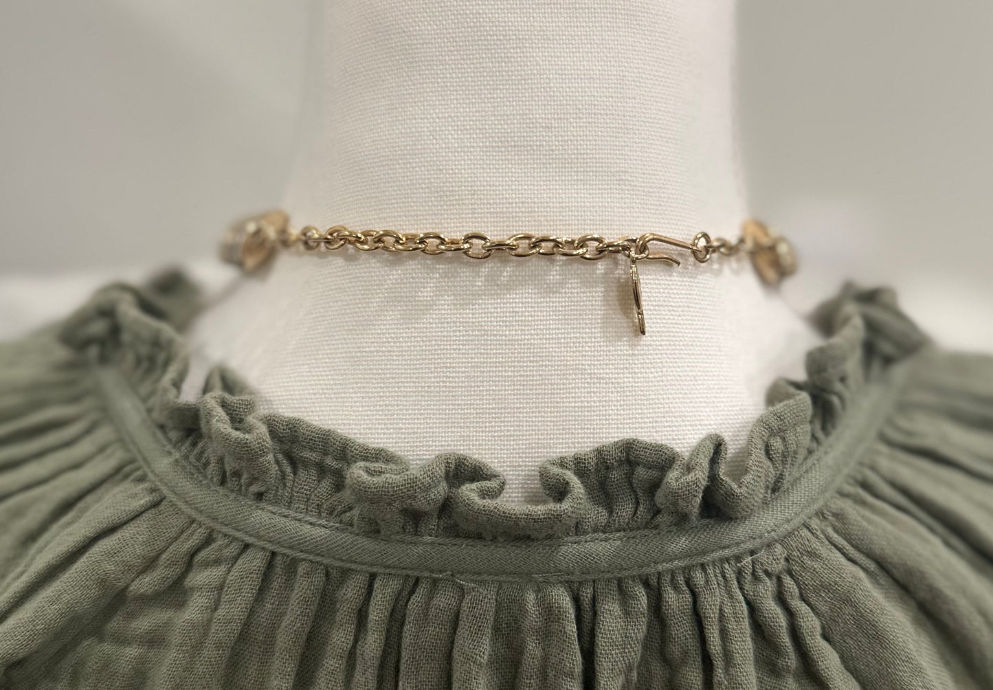 Vintage Sarah Coventry Choker Necklace